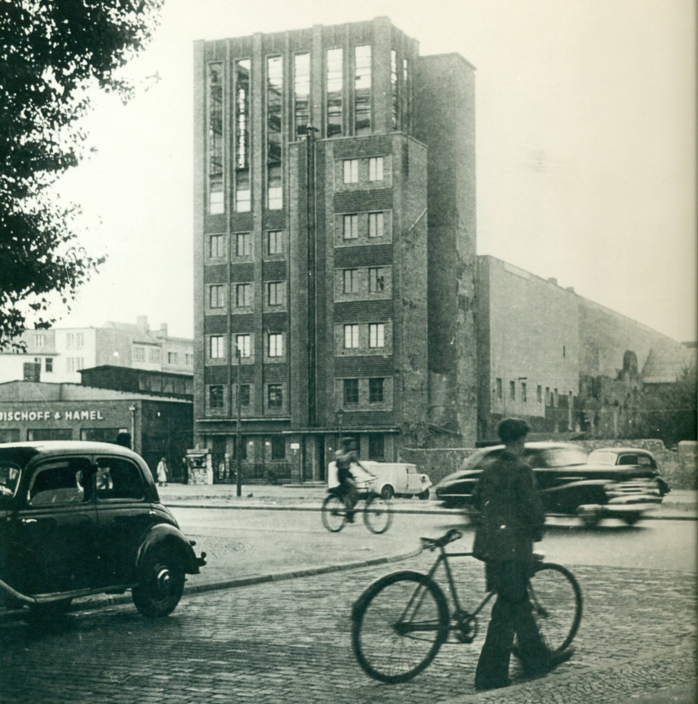 Stadtbibliothek 1943